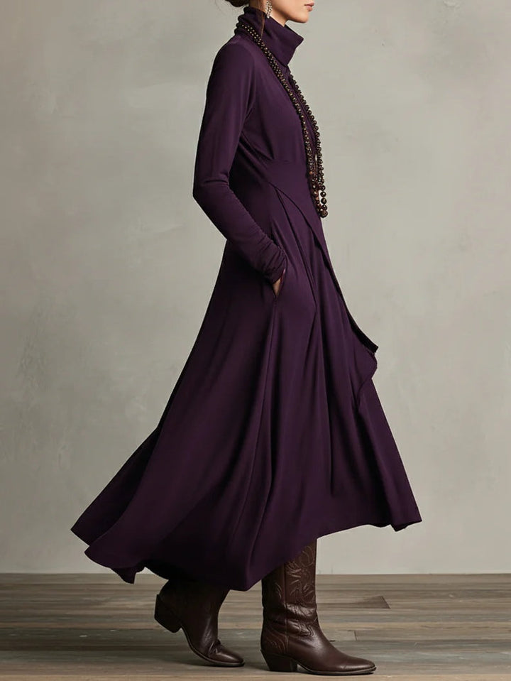 AURELIA | Vestido largo plisado asimétrico con cuello alto