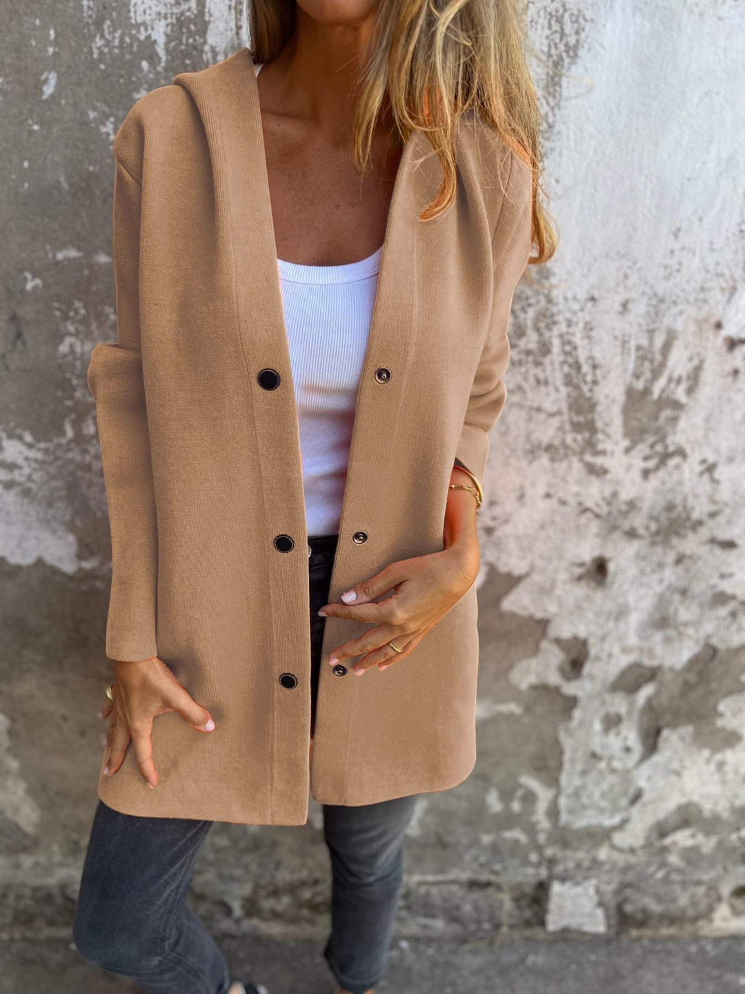Fernanda™ | Chaqueta con Capucha Elegante