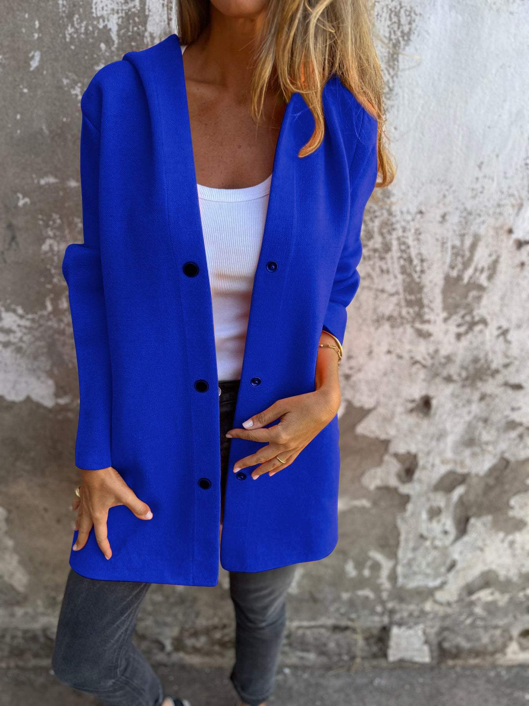 Fernanda™ | Chaqueta con Capucha Elegante